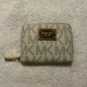 Michael kors small wallet